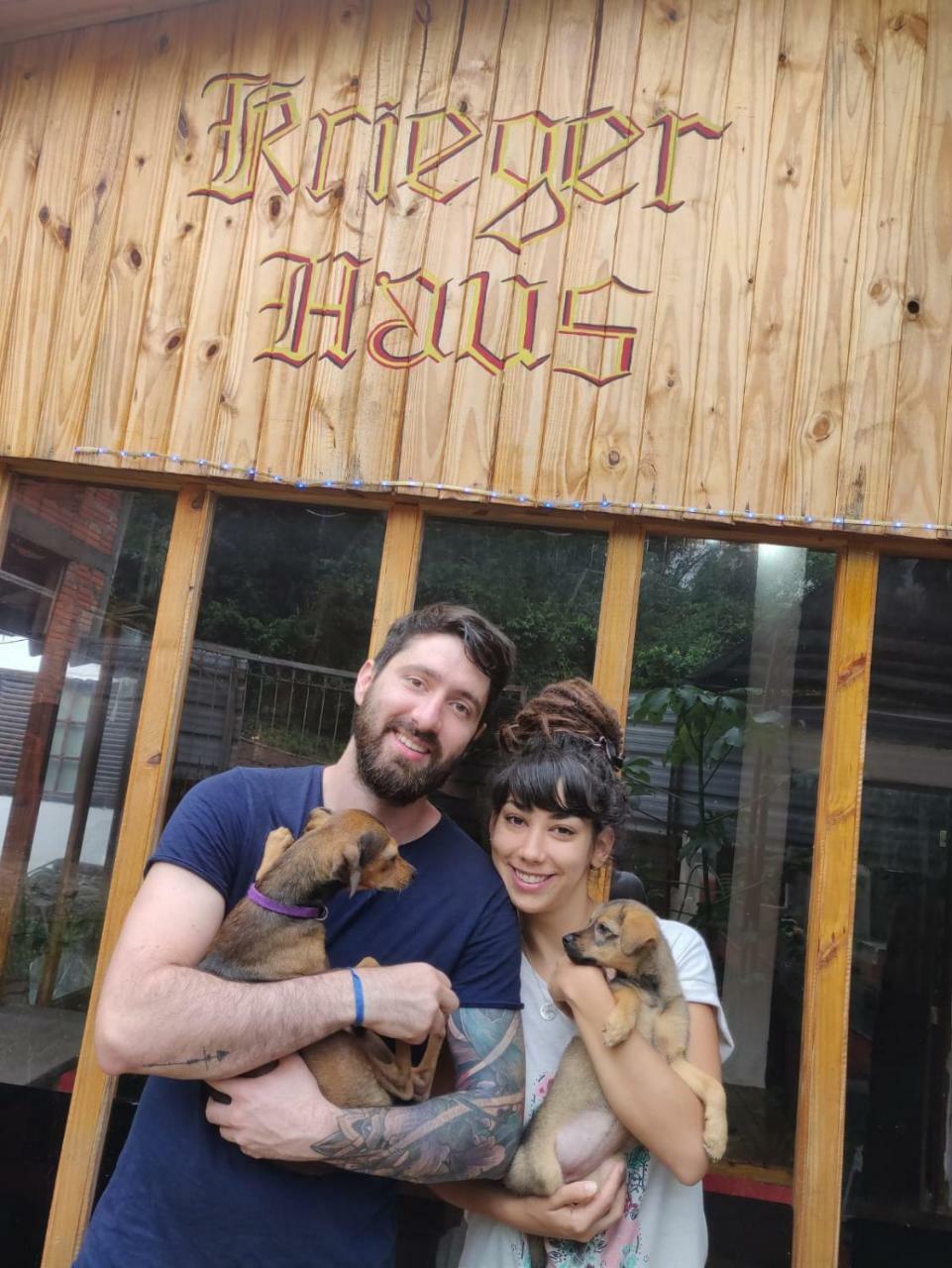 Krieger Haus Vandrerhjem Puerto Iguazú Eksteriør bilde